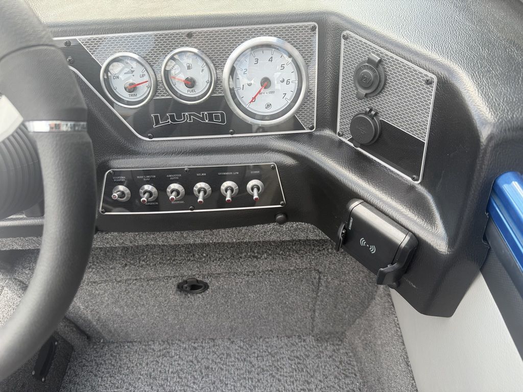 2026 Lund 1875 Crossover XS Sport - Image 20