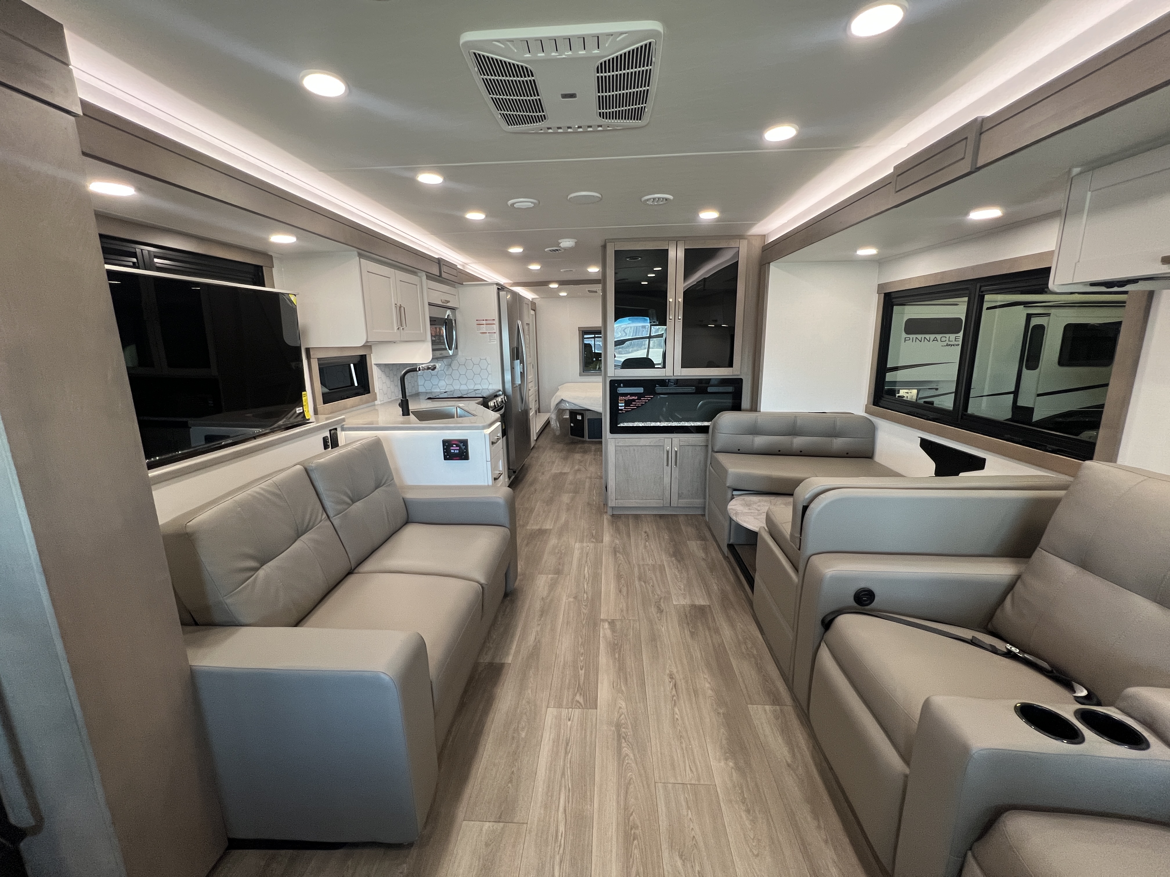 2027 Entegra Coach Vision XL 34G - Image 3