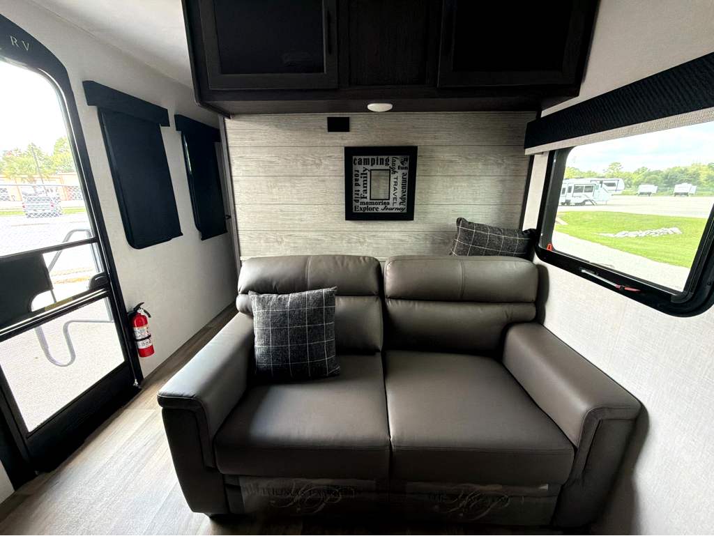 2025 VENTURE SPORTTREK 333VFK - Image 26