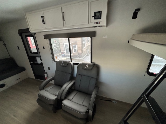 2026 MOMENTUM 22MAV - Image 11
