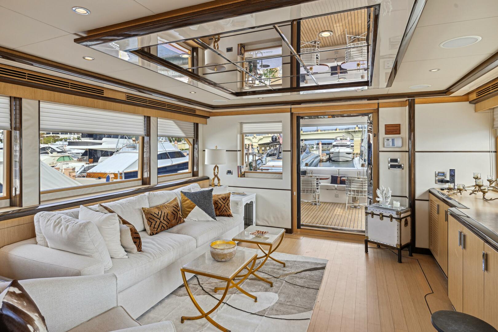 2010 Ocean Alexander 83 - Image 44