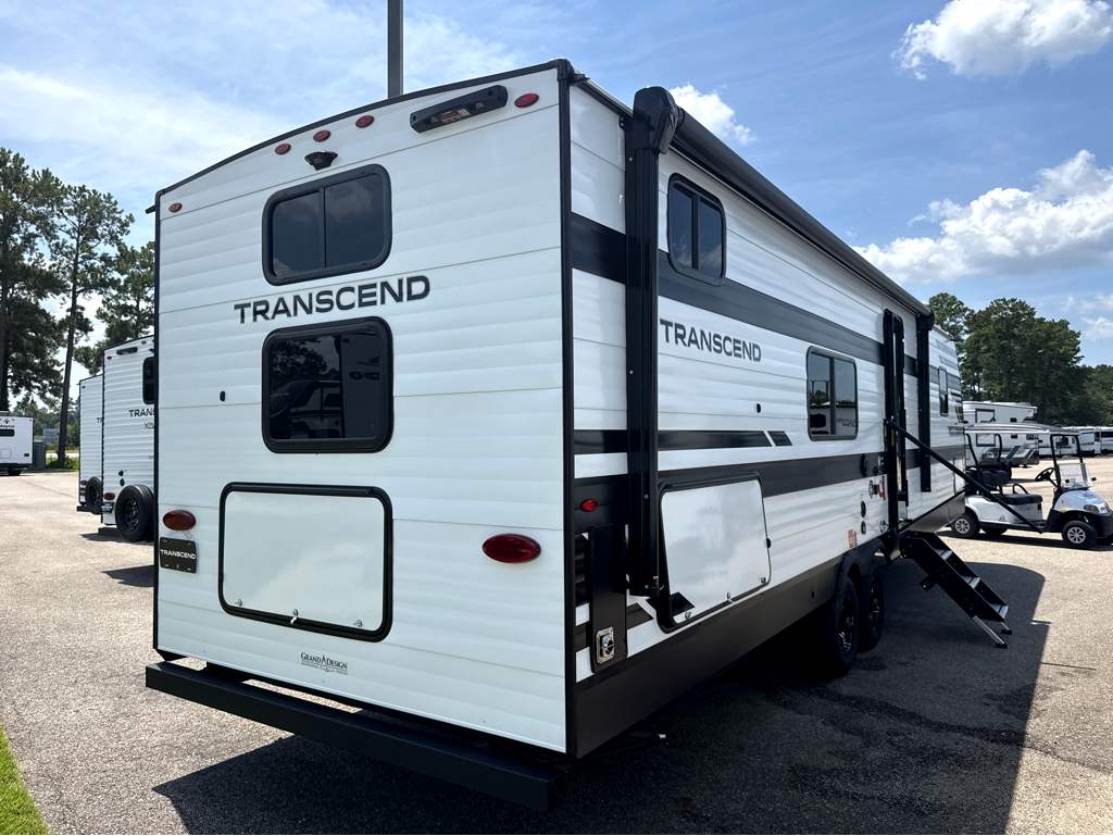 2027 GRAND DESIGN TRANSCEND 295QBT - Image 4