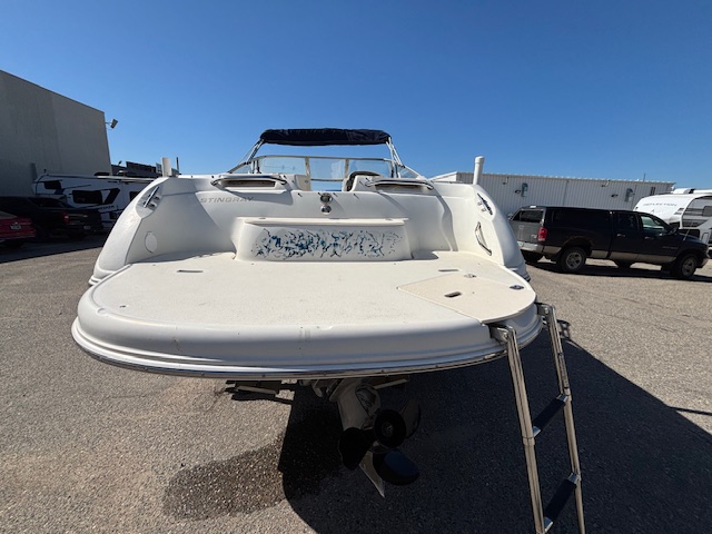 2004 STINGRAY 220DR - Image 2