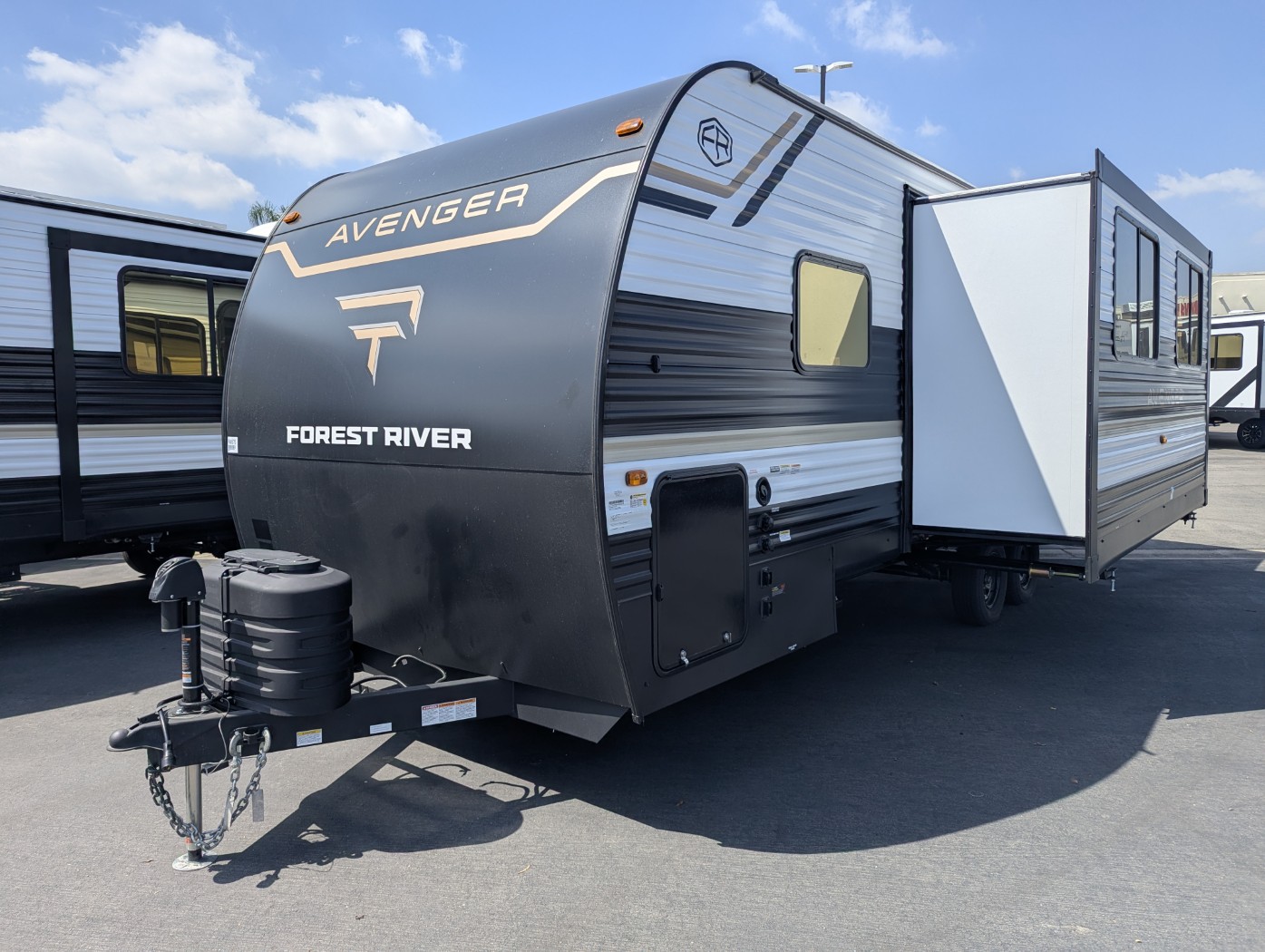2027 Forest River Avenger 25RBS - Image 4