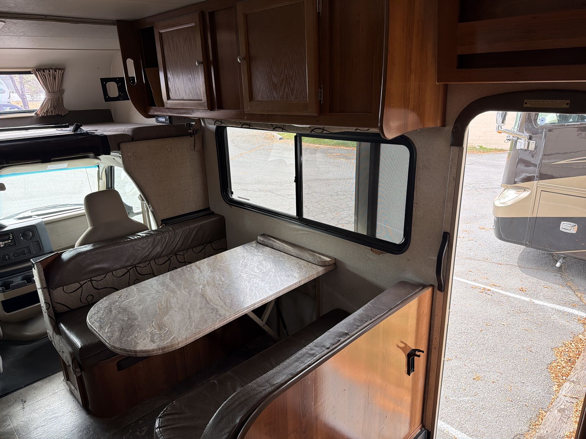 2019 Coachmen Leprechaun 230CB - Image 25