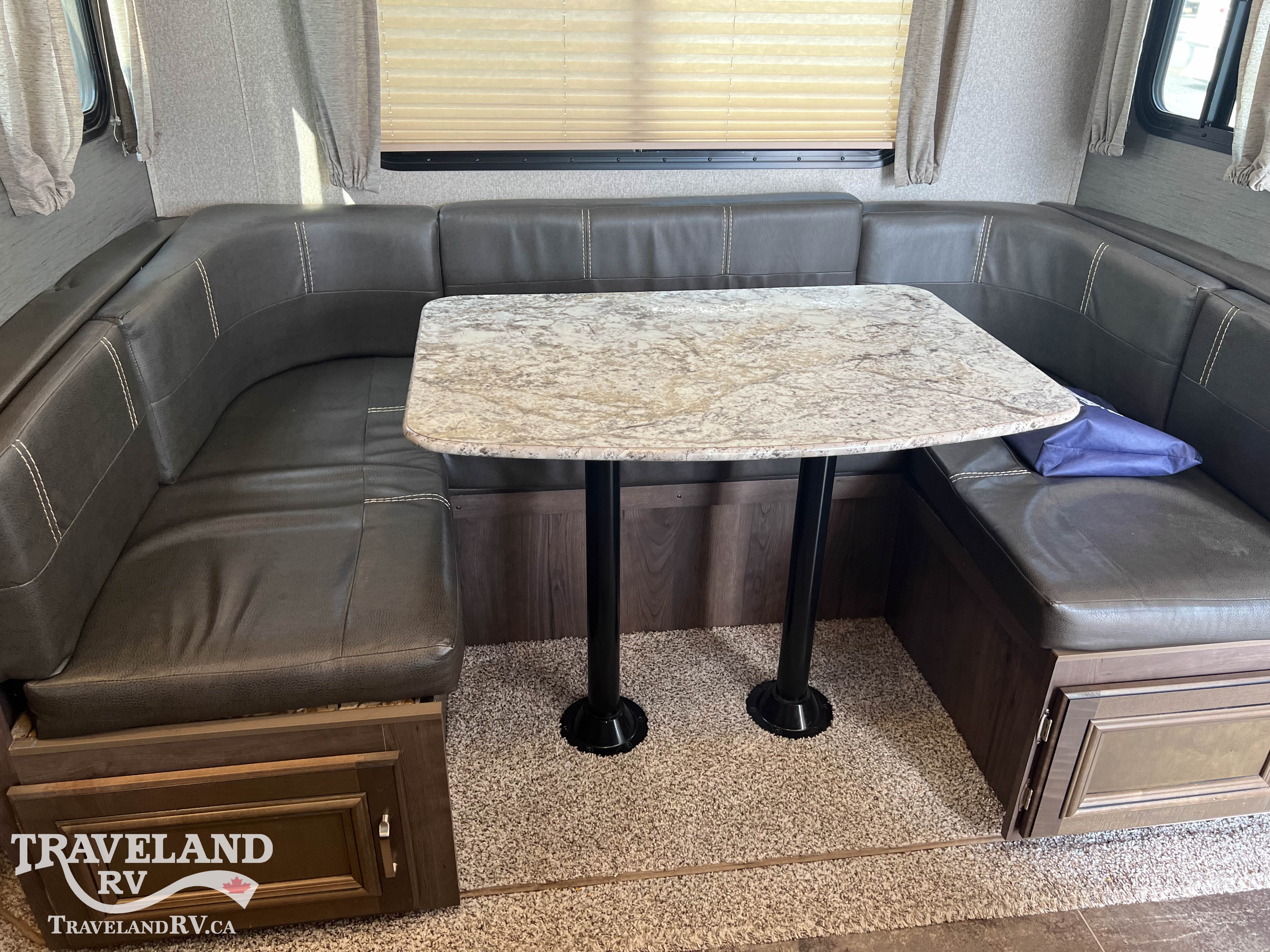 2018 KEYSTONE PASSPORT GT 2400BHWE - Image 18