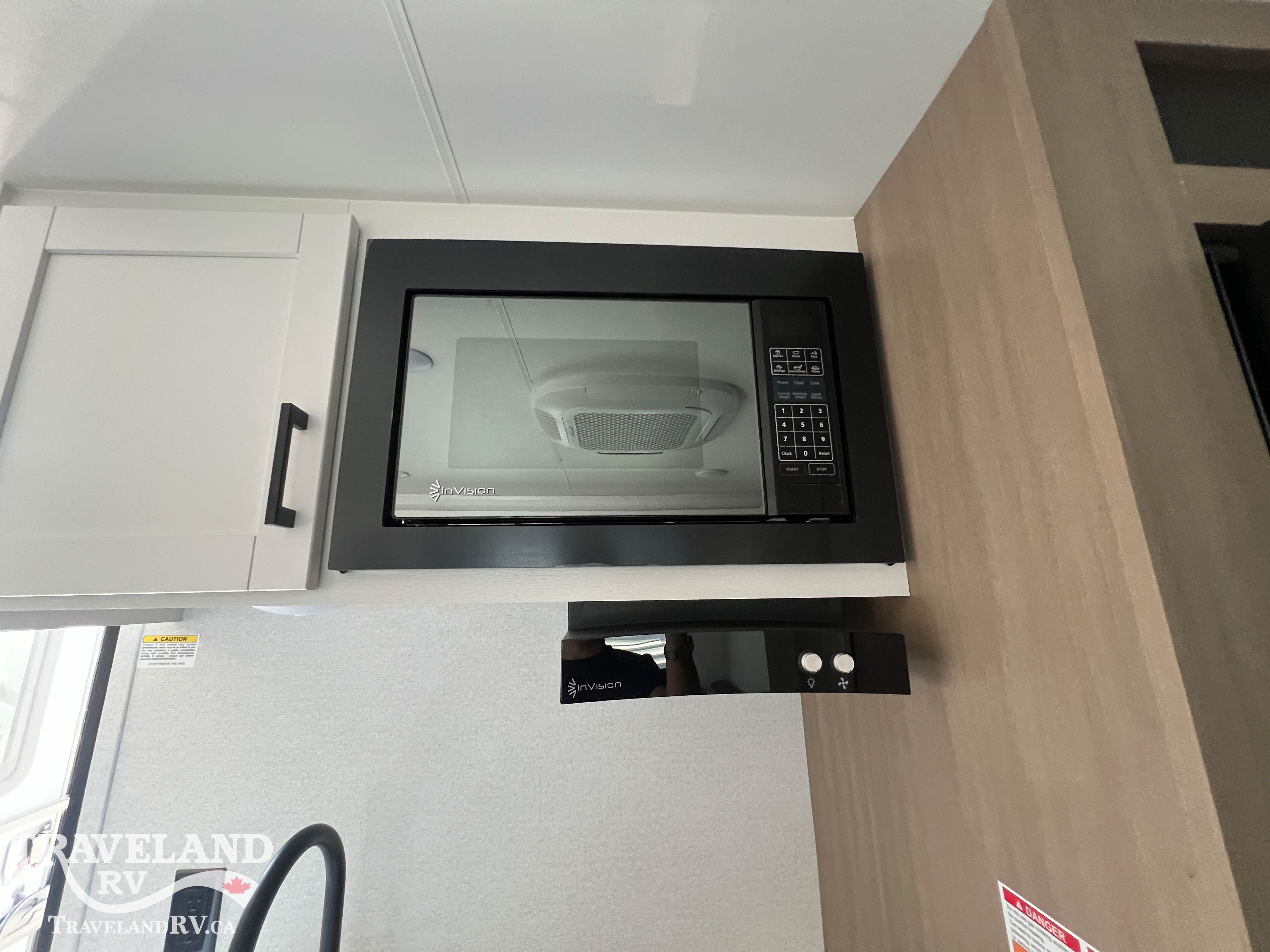 2027 Highland Ridge Colt 18MBS - Image 11