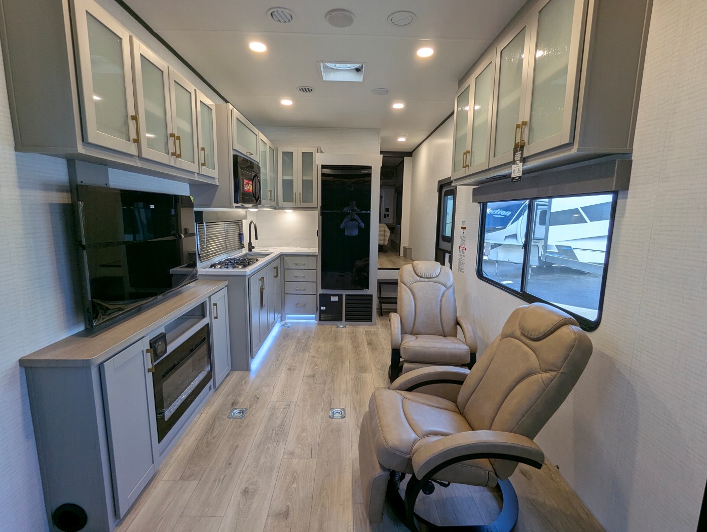 2026 Forest River Stealth 2710 - Image 22