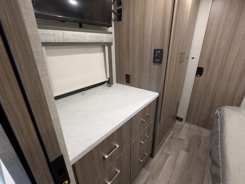 2025 Thor Motor Coach Gemini AWD 24JG - Image 23