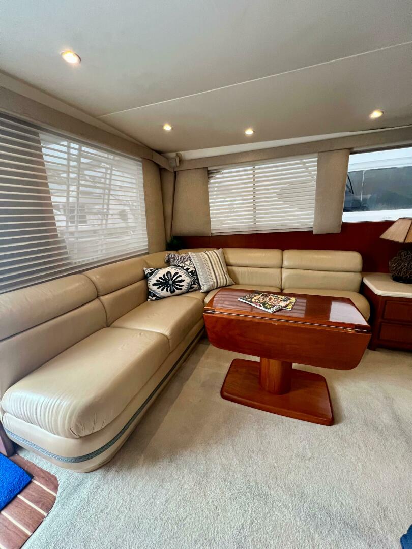 1997 Viking 43 Convertible - Image 32