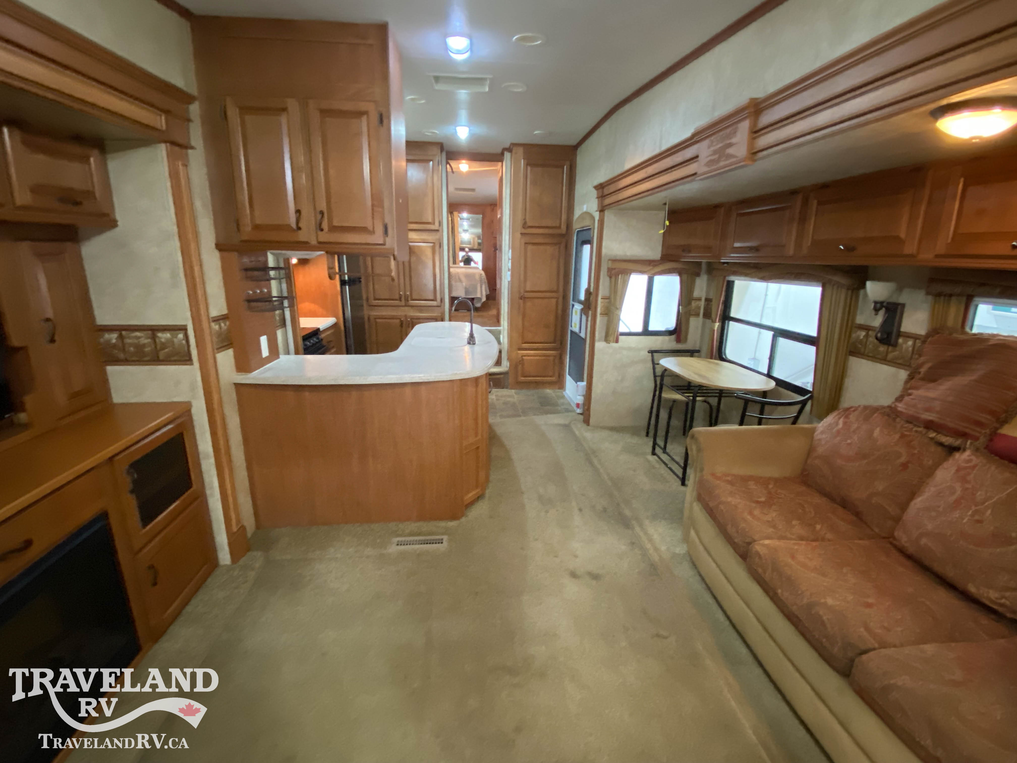 2009 JAYCO DESIGNER 34RLQS *HMS* - Image 2