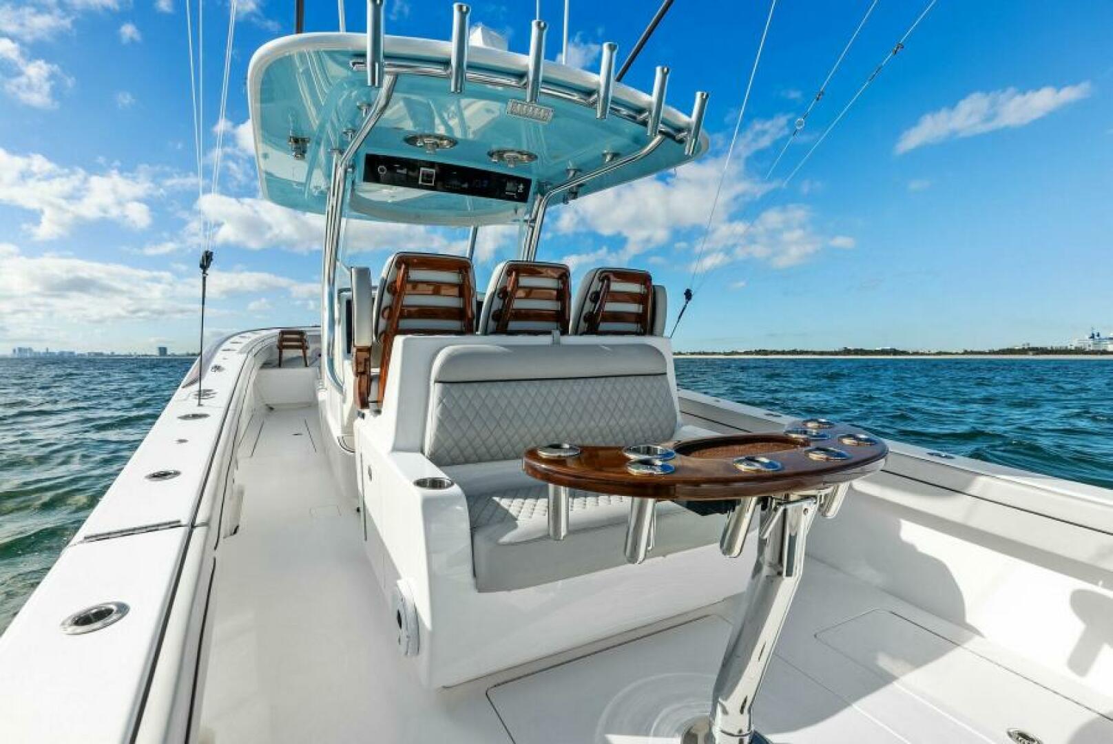 2021 Valhalla Boatworks V-37 - Image 4