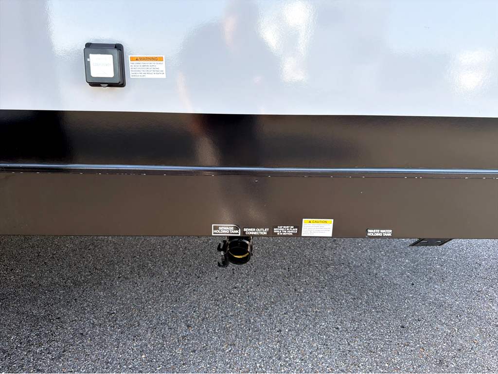 2027 VENTURE RV STRATUS 261VRB - Image 10