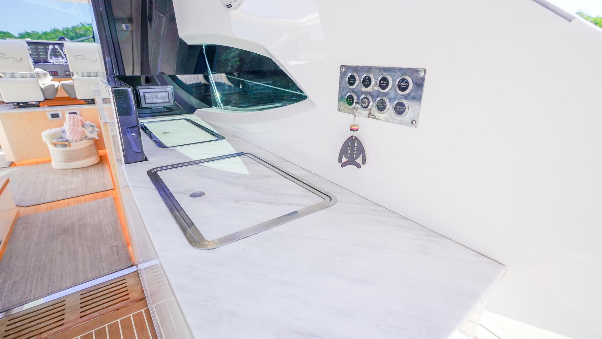 2019 Rio Yachts Colorado 56 - Image 14