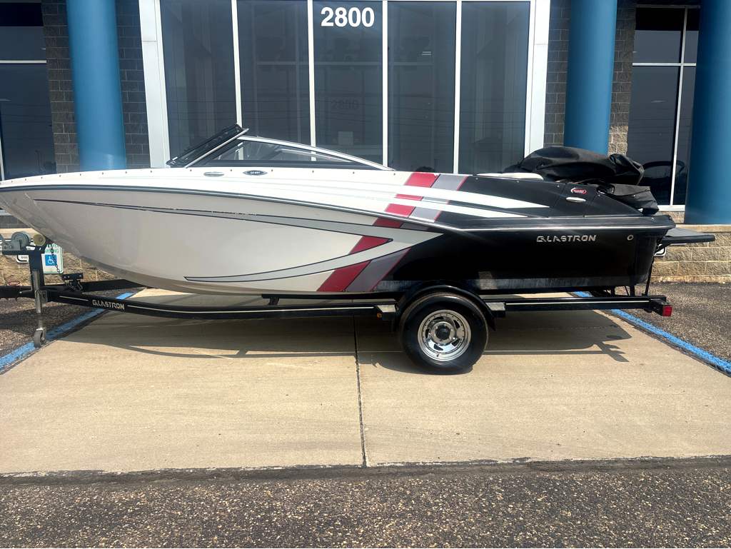2014 Glastron GTS 207 - Image 1