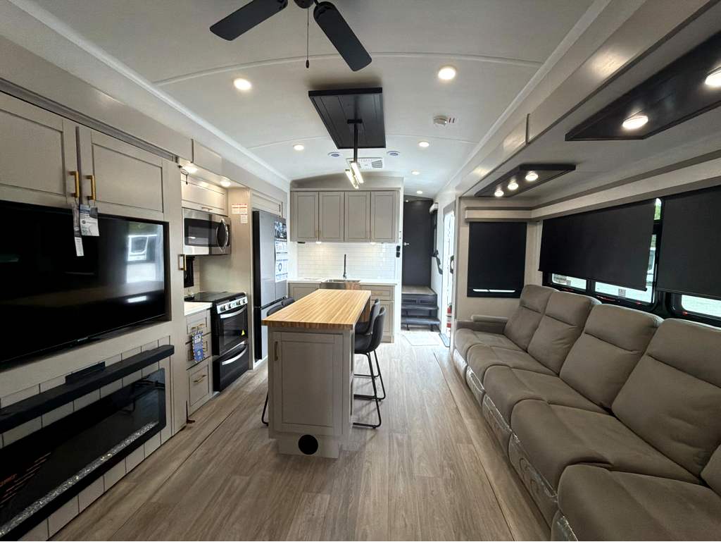 2027 JAYCO NORTH POINT 375TBDB - Image 18