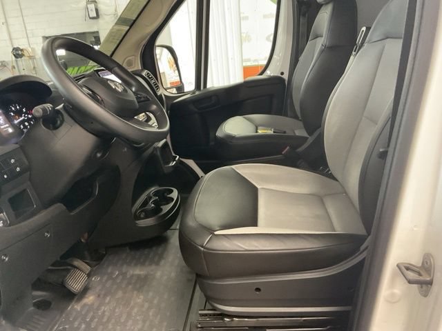 2025 Ram ProMaster Cargo Van Tradesman - Image 16
