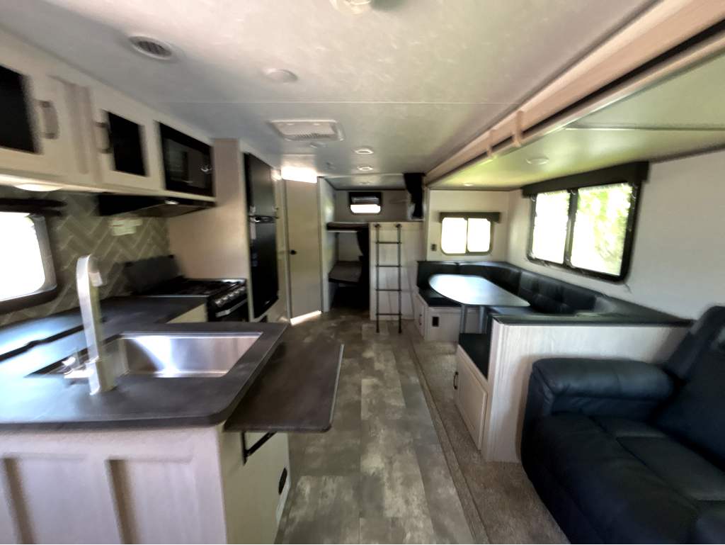 2022 COACHMAN APEX 290BHS - Image 7