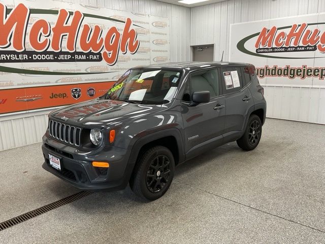 2023 Jeep Renegade Utility 4D Latitude 4WD - Image 1