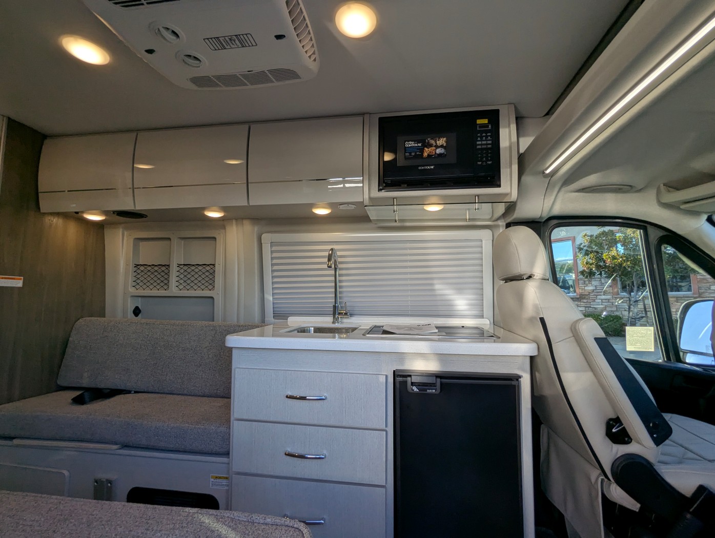 2026 Thor Motor Coach Rize 18G - Image 10