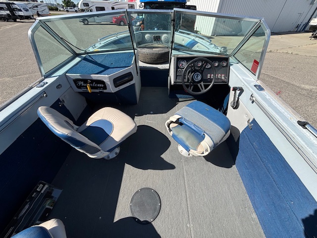 1990 CRESTLINER PHANTOM 160 - Image 8