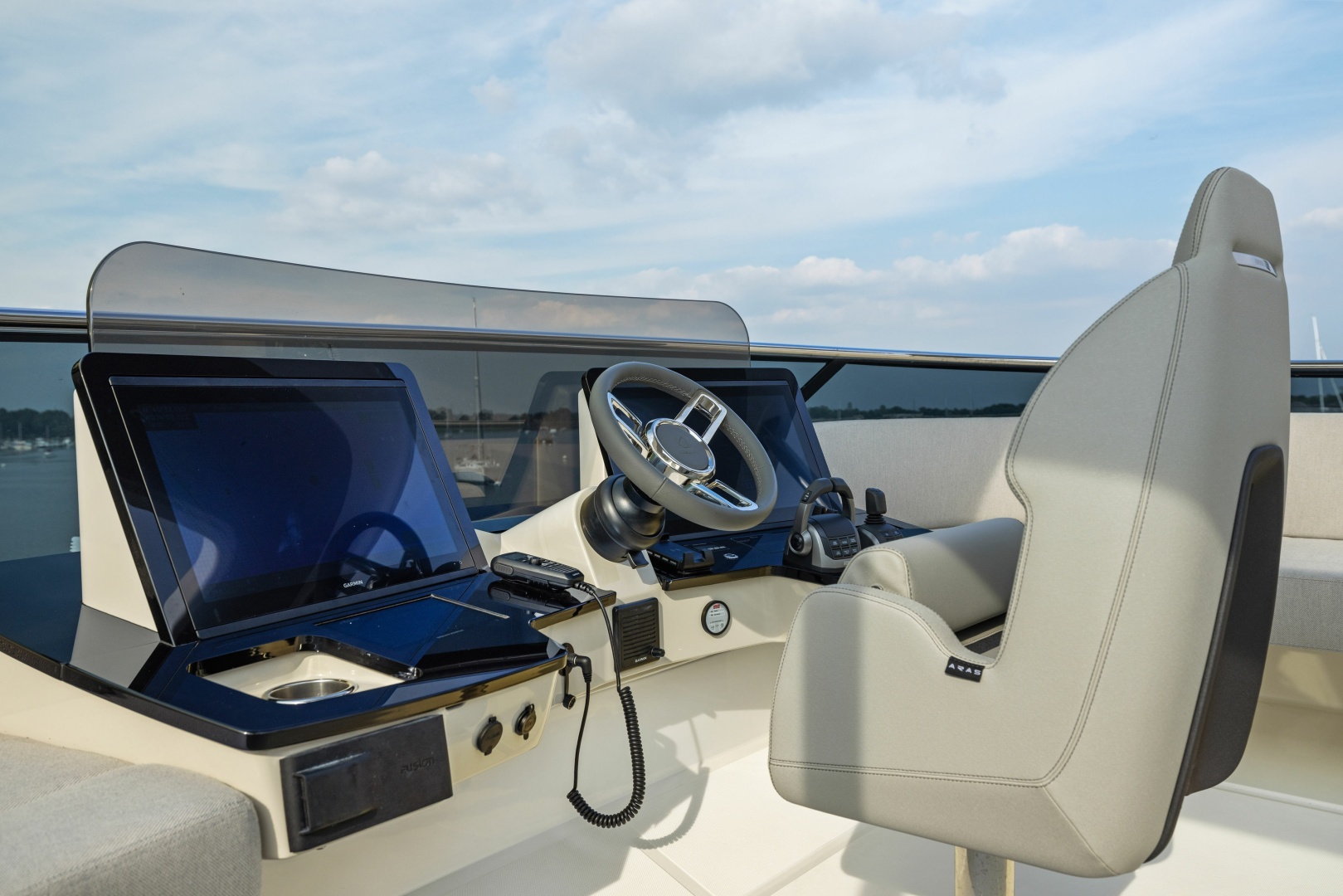 2024 Absolute Navetta 64 - Image 98