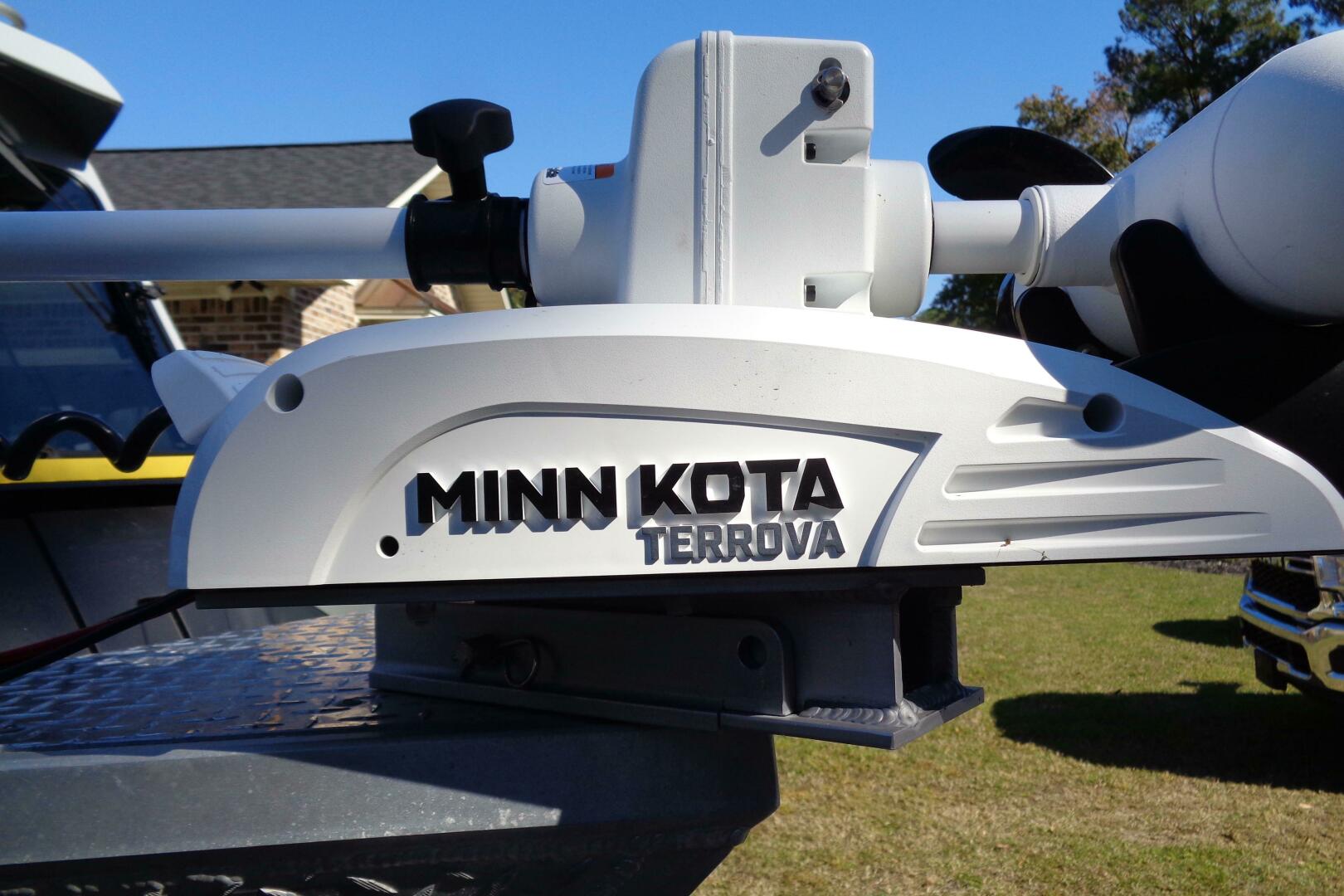 2022 Hewes 210 Sea Runner ET HT Base - Image 38