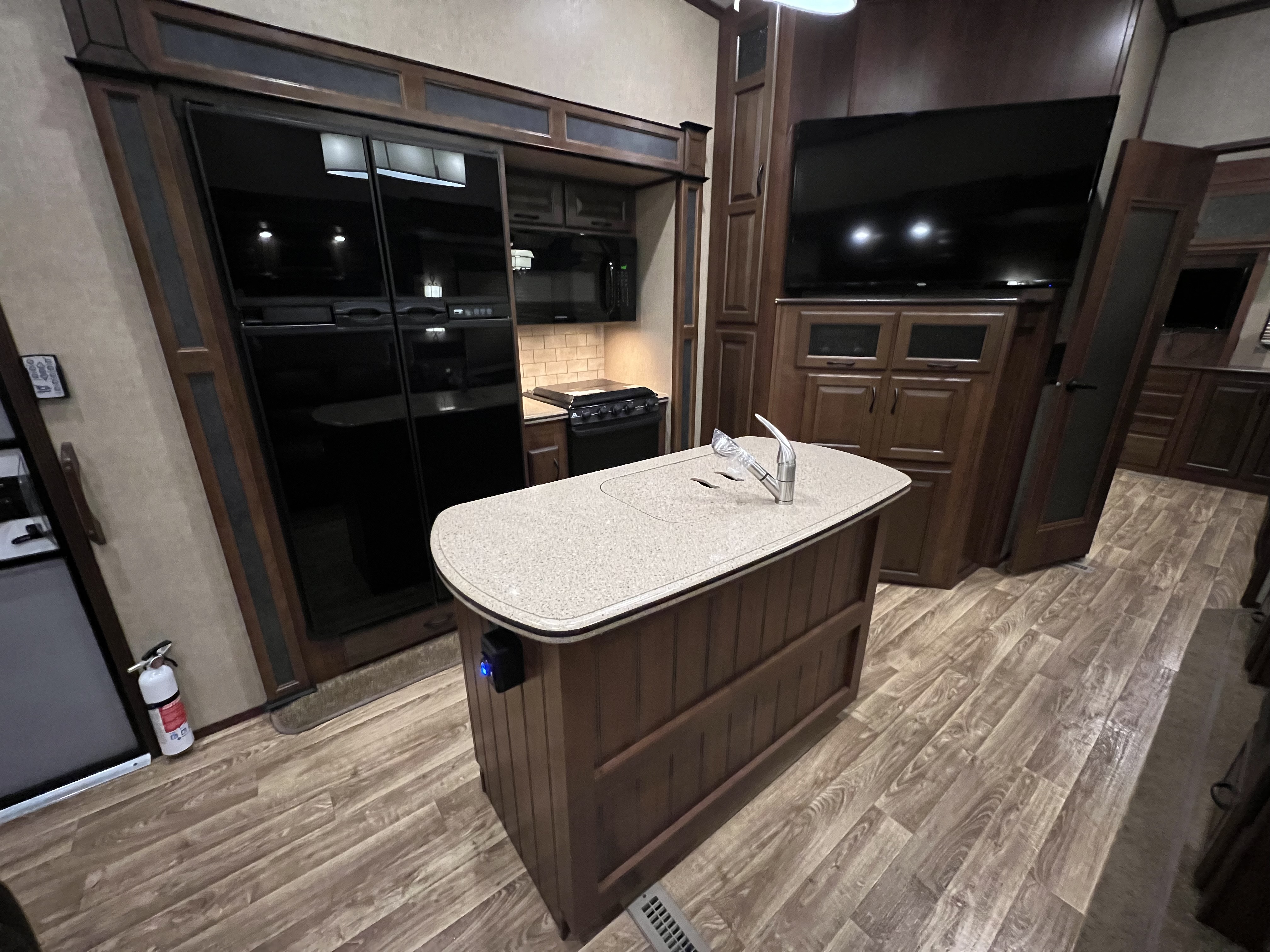2015 Jayco Eagle Premier 375BHFS - Image 13