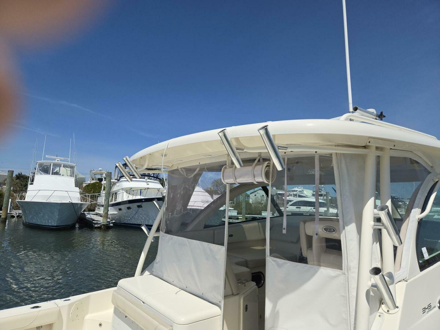 2013 Pursuit 345 Offshore - Image 13