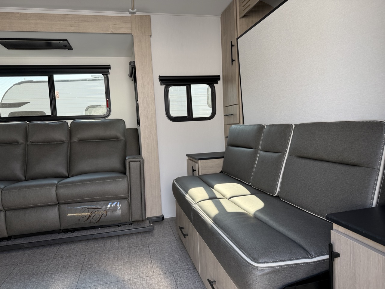 2025 Grand Design Imagine XLS 17MKE - Image 3