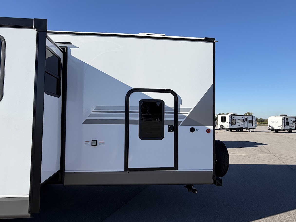 2027 JAYCO JAY FLIGHT 295TBS - Image 3