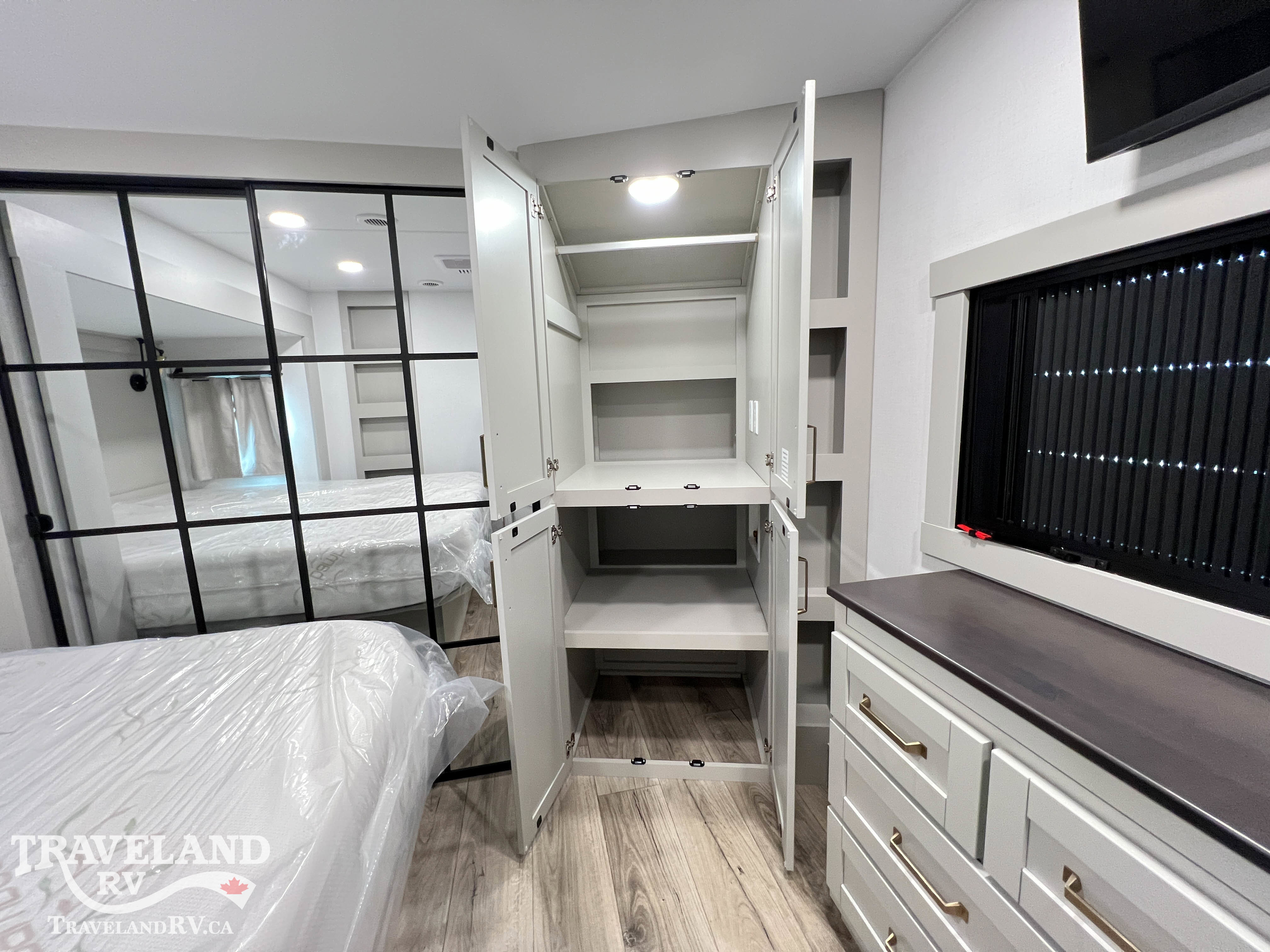 2026 Brinkley RV Model Z 3610 - Image 41