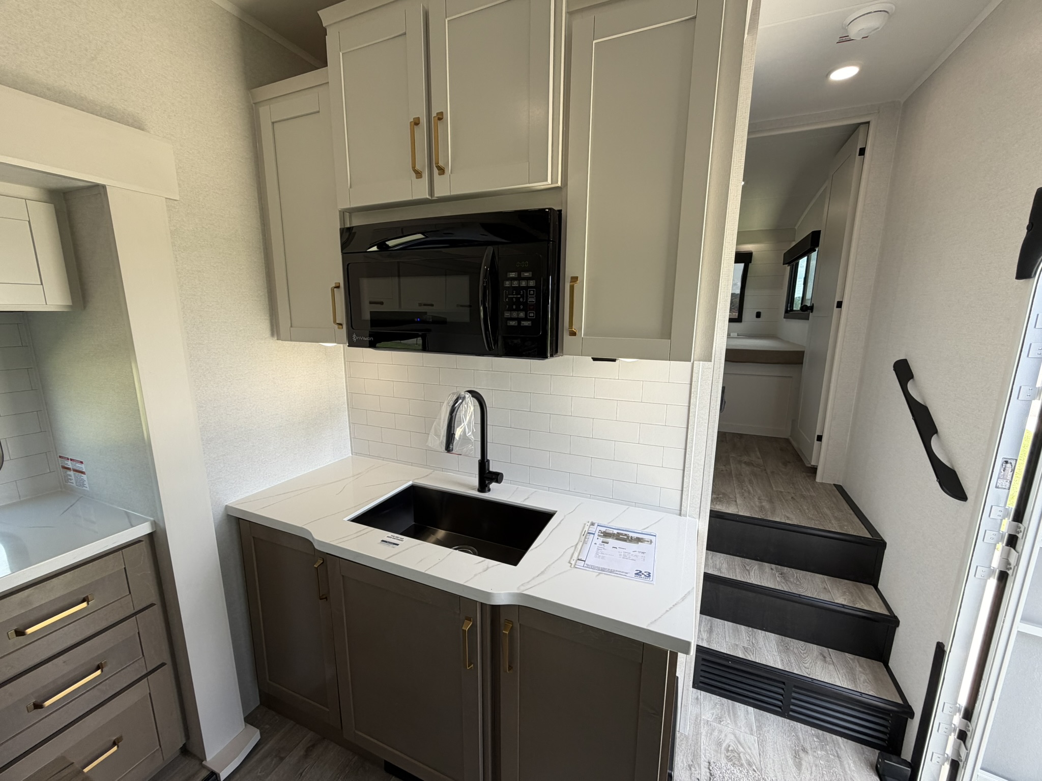 2027 JAYCO EAGLE 367TBTS - Image 17