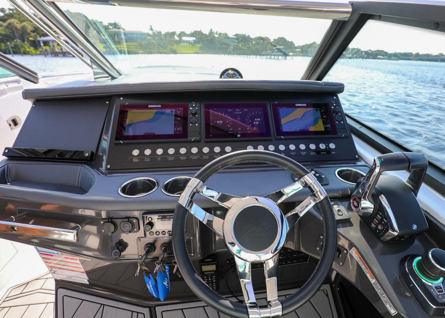 2023 Monterey 385SS Super Sport - Image 23