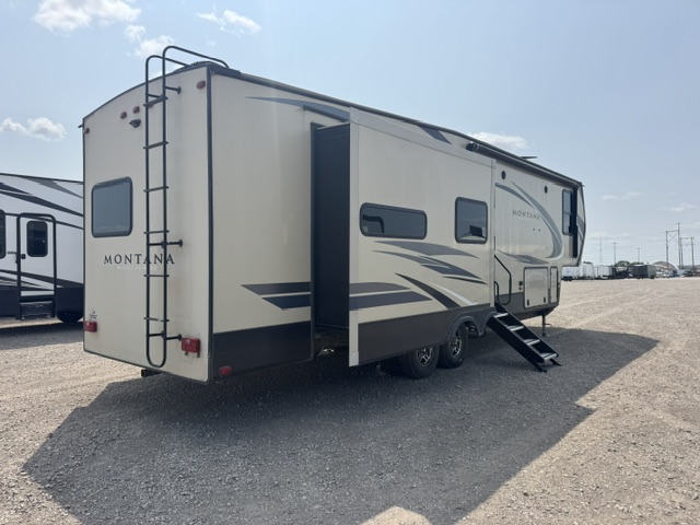2020 Keystone Montana High Country 321MK - Image 4