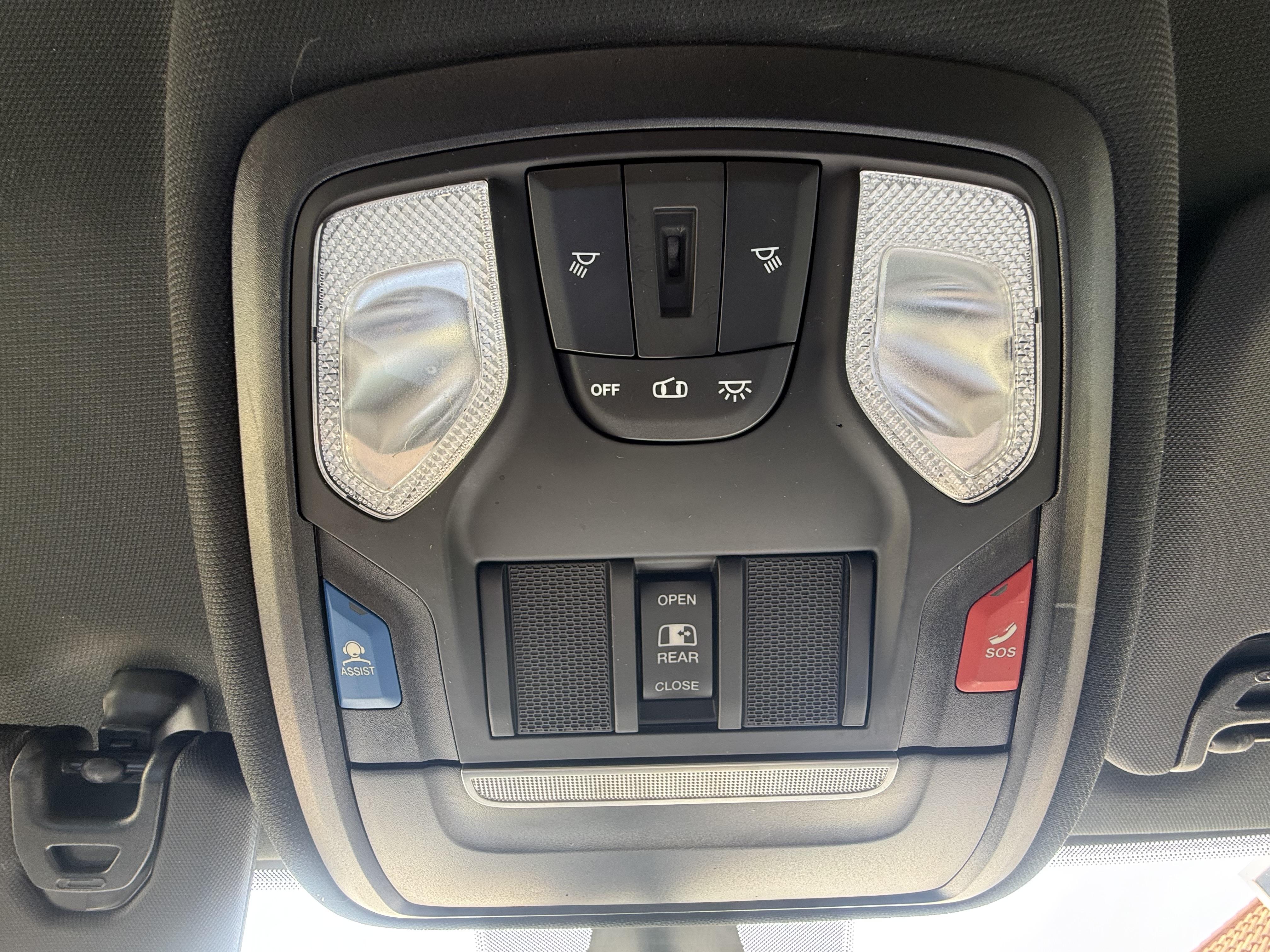 2022 Ram 3500 Pickup Crew Cab Tradesman 4WD - Image 35