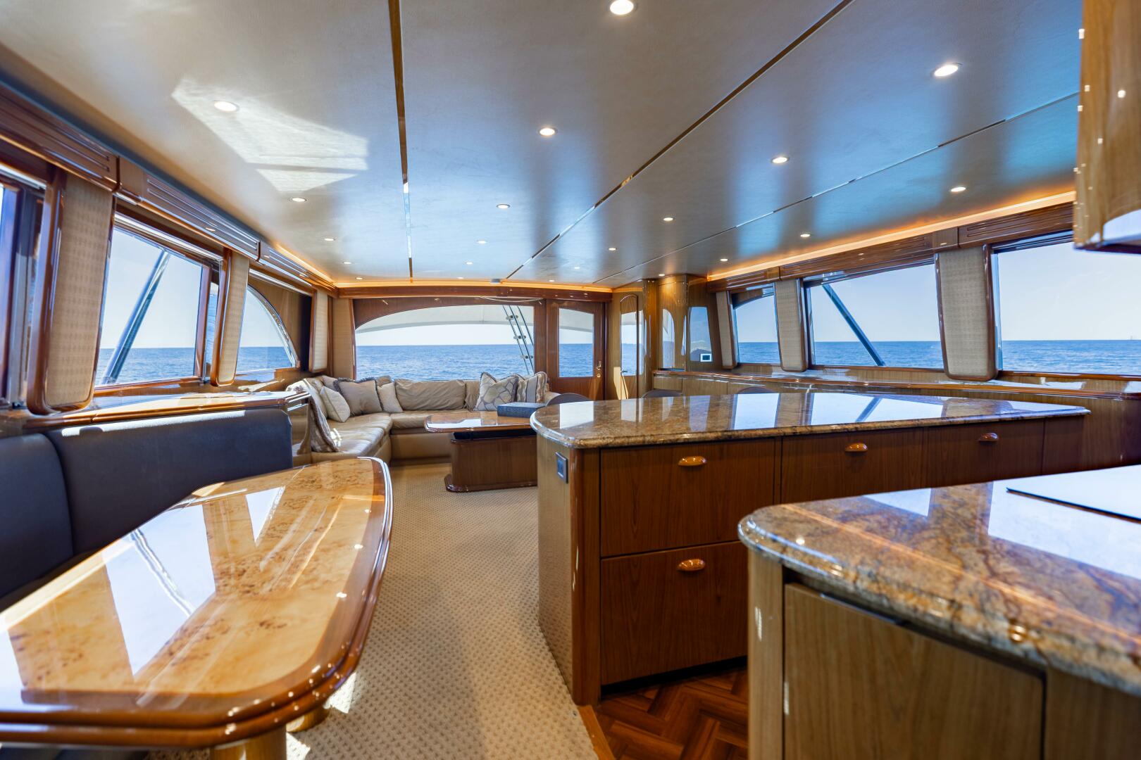 2013 Viking 76 Convertible - Image 18