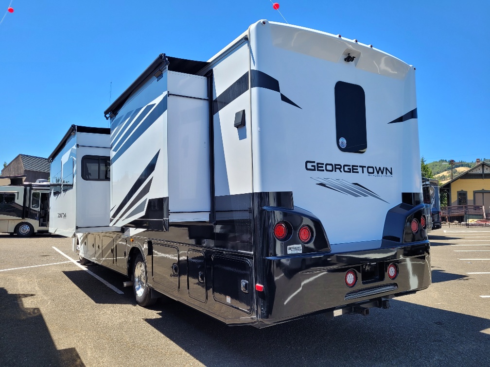 2023 Forest River Georgetown 5 Series GT5 34M5 - Image 3