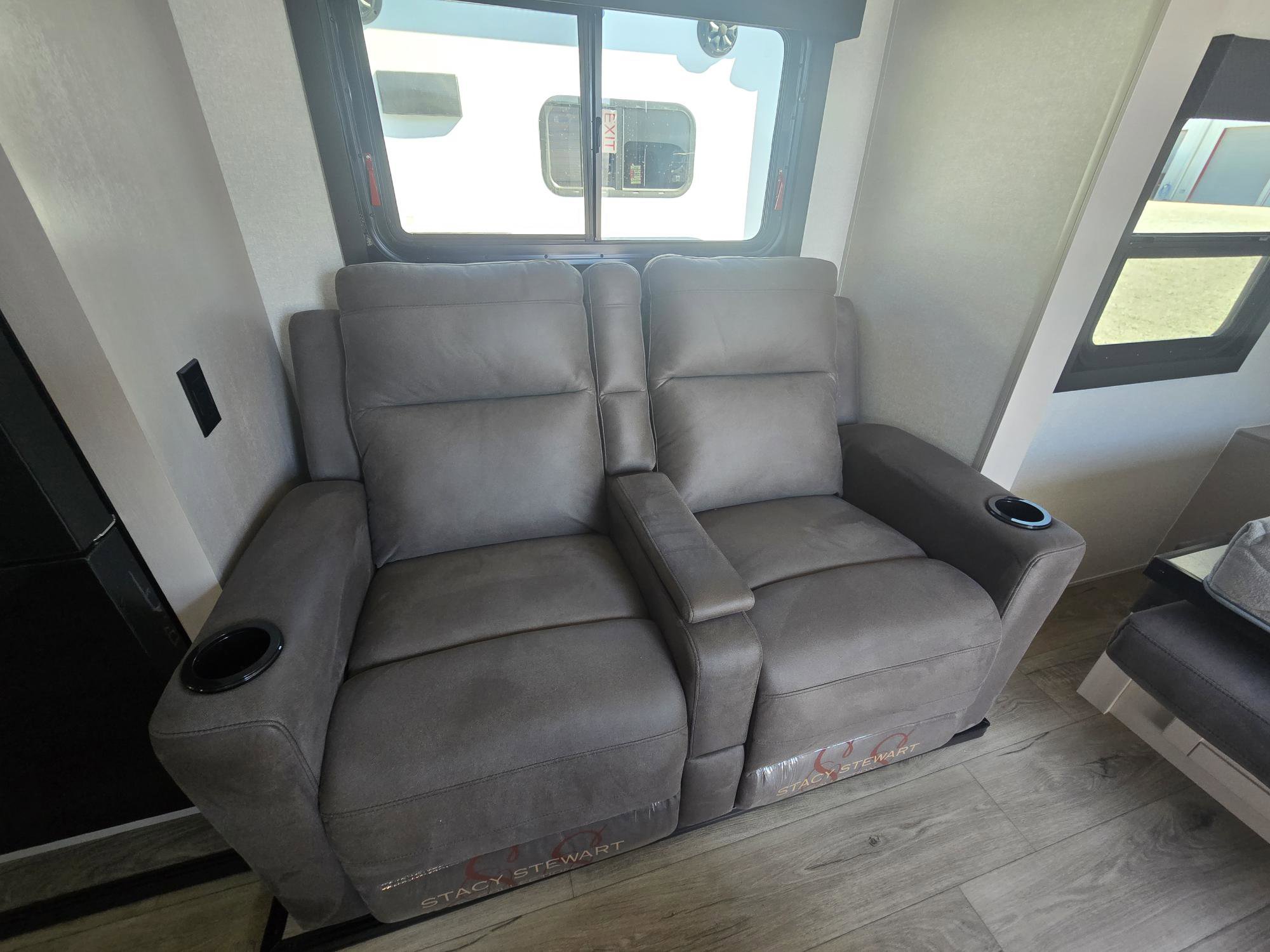 2026 JAYCO JAY FEATHER 21MML - Image 23