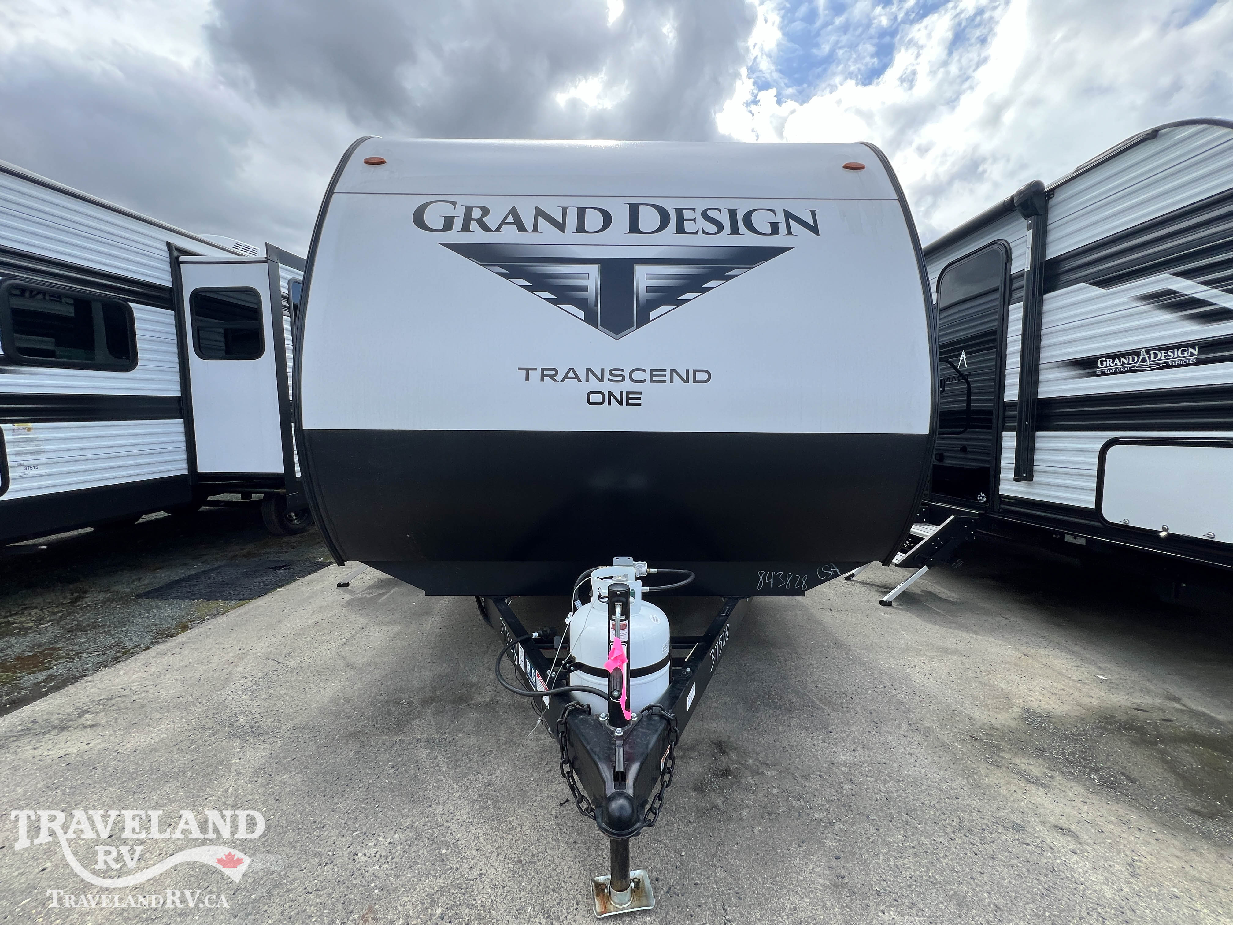 2026 Grand Design Transcend ONE 151BH - Image 3