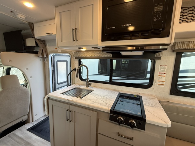 2026 Thor Motor Coach GENEVA 19VT - Image 16