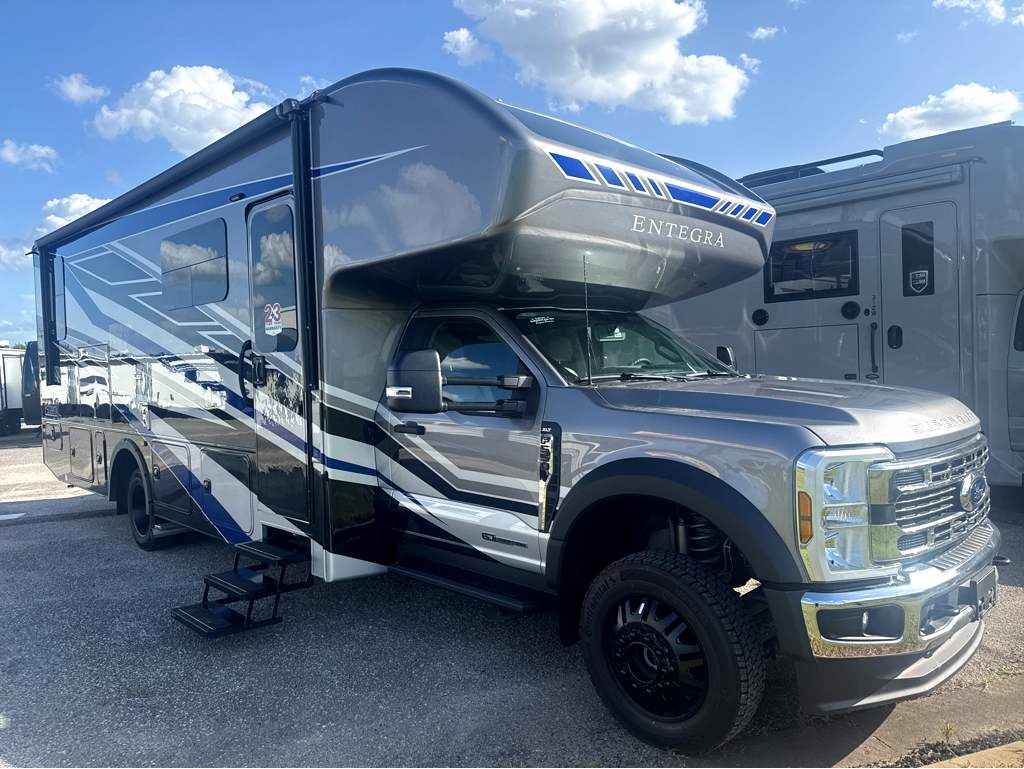 2027 ENTEGRA COACH ESTEEM XL 32U - Image 1