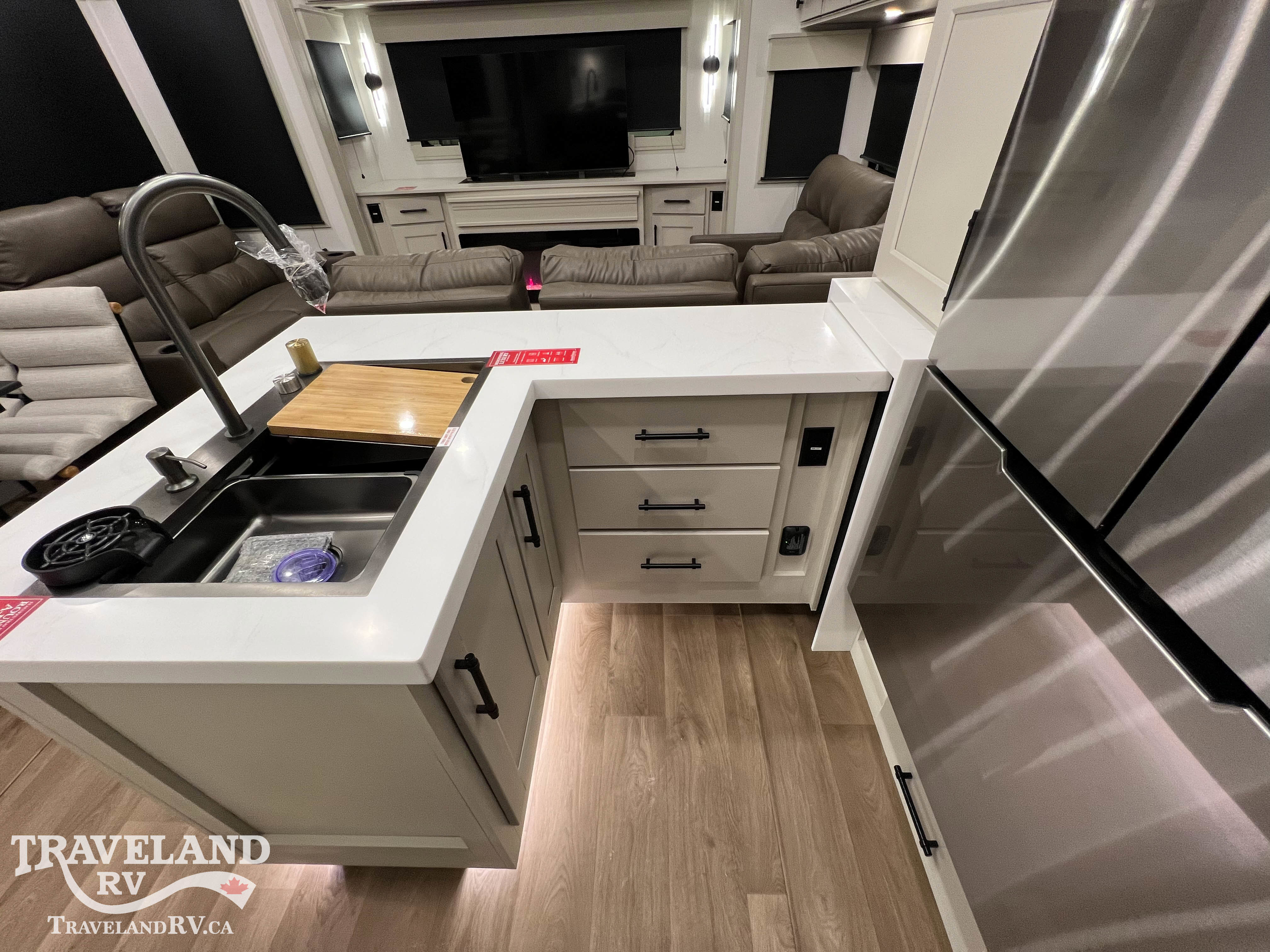 2026 Grand Design Solitude 388MBS - Image 22