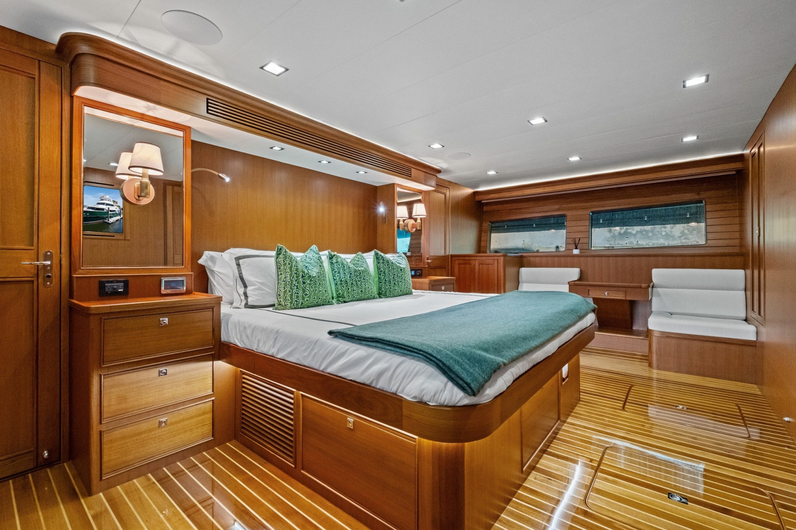 2024 Marlow 90V - Image 54