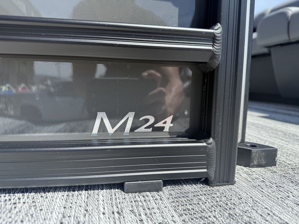 2026 Bennington 24MFC SPS - Image 8