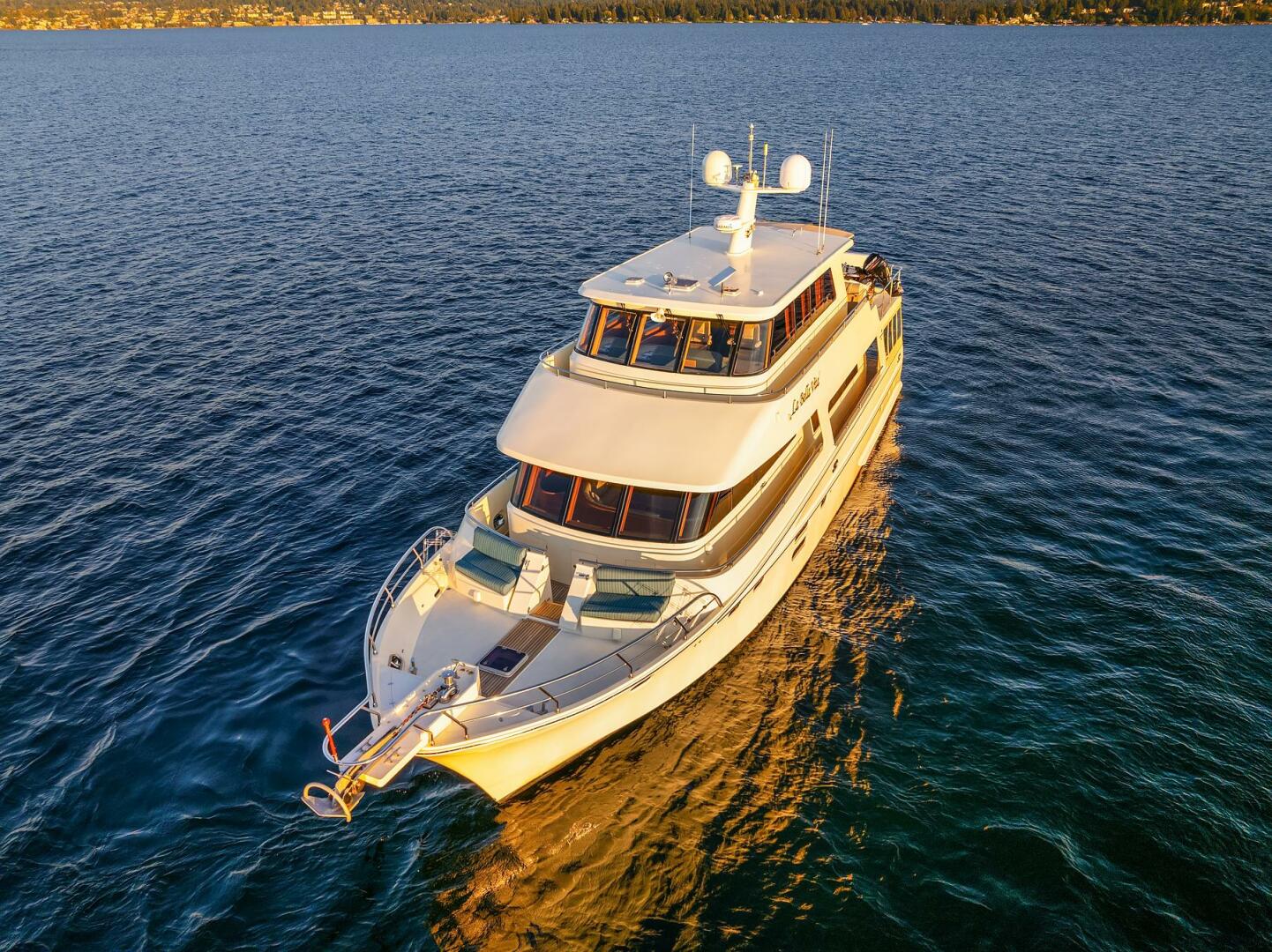 2014 Hampton 720 Skylounge LRC - Image 119