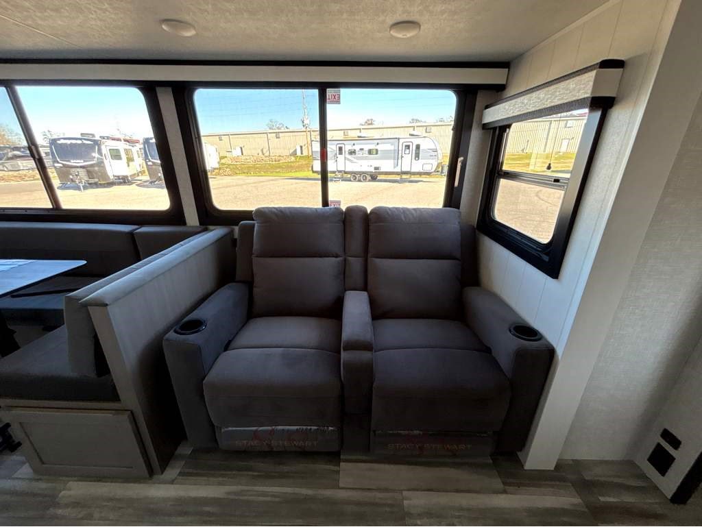 2026 JAYCO JAY FEATHER 29BHB - Image 15