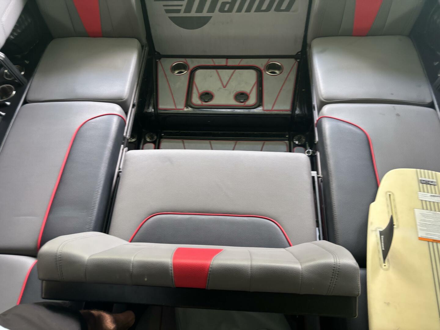 2022 Malibu Wakesetter 23 LSV - Image 62