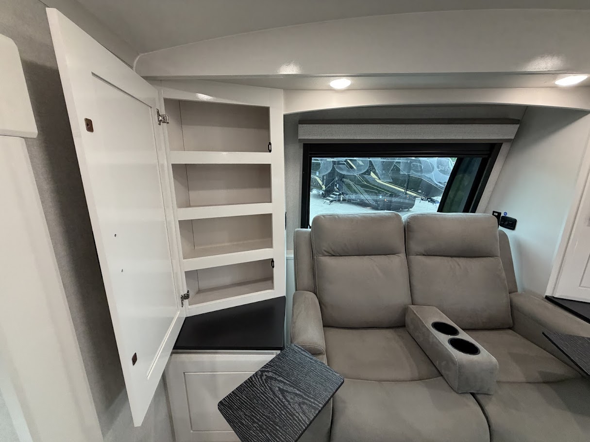 2026 JAYCO PINNACLE 39FLOK - Image 18