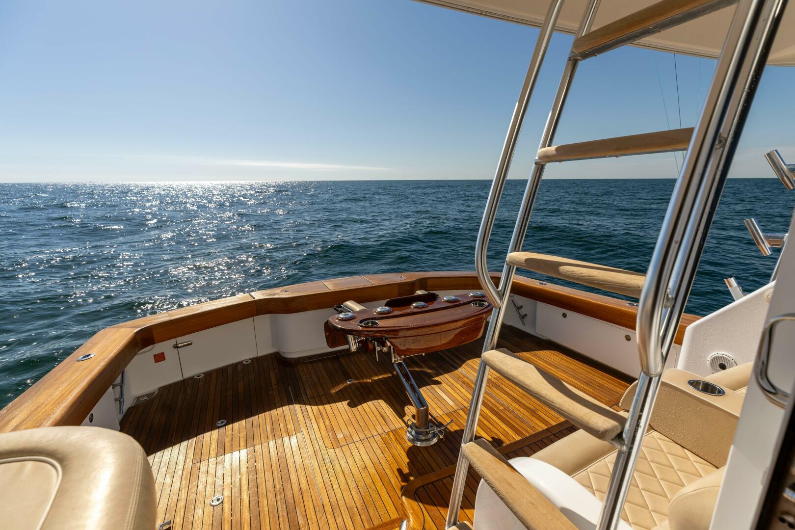 2020 Viking 62 Convertible - Image 37